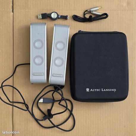 Enceintes USB ordinateur ALTEC LANSING XT1 + câbles et étui