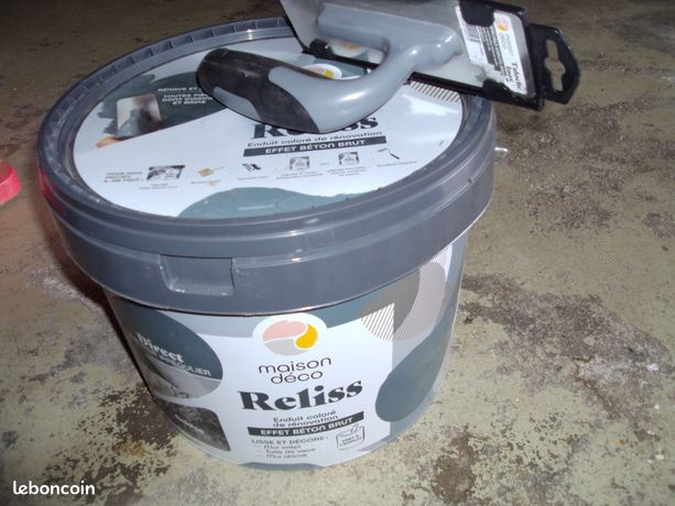 Enduit coloré de rénovation