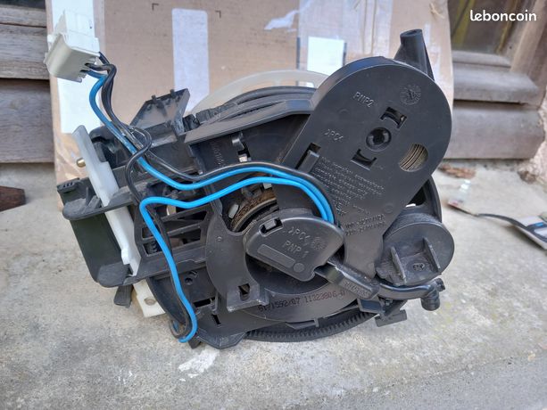 Enrouleur pour aspirateur MIELE S4211
