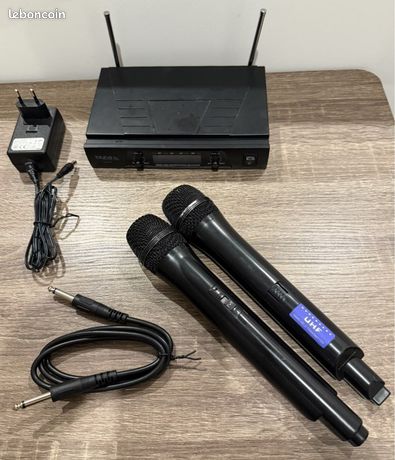 Ensemble micro Ibiza UHF20