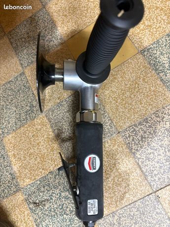 Ensemble outils pneumatiques