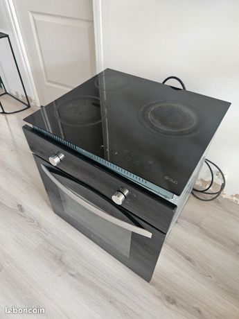 Ensemble plaque + four