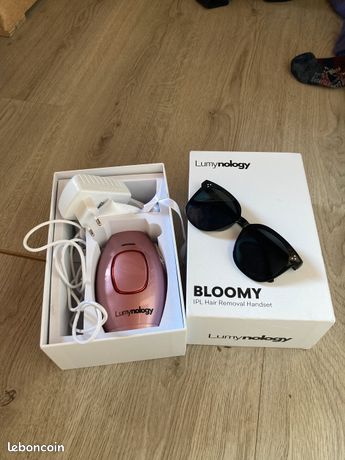 Épilateur à lumière pulsée