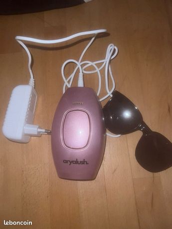 Épilateur à lumière pulsée