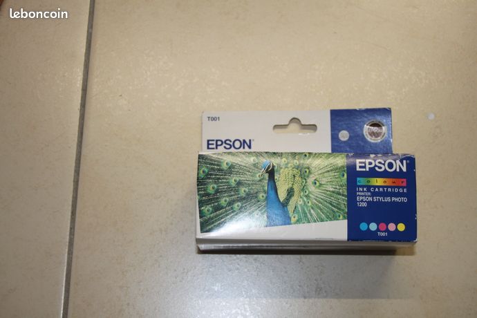 EPSON STYLUS cartouche ENCRE COULEUR n° T001