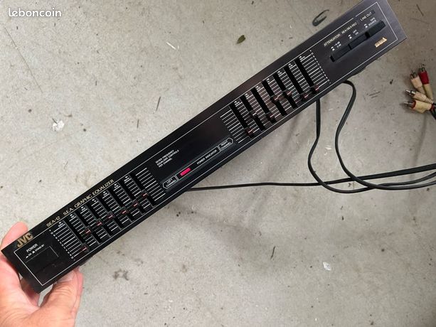 Equalizer graphique JVC