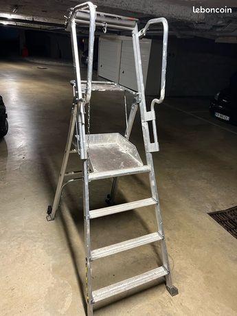 Escabeau CENTAURE 4 marches