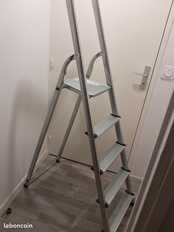Escabeau en aluminium