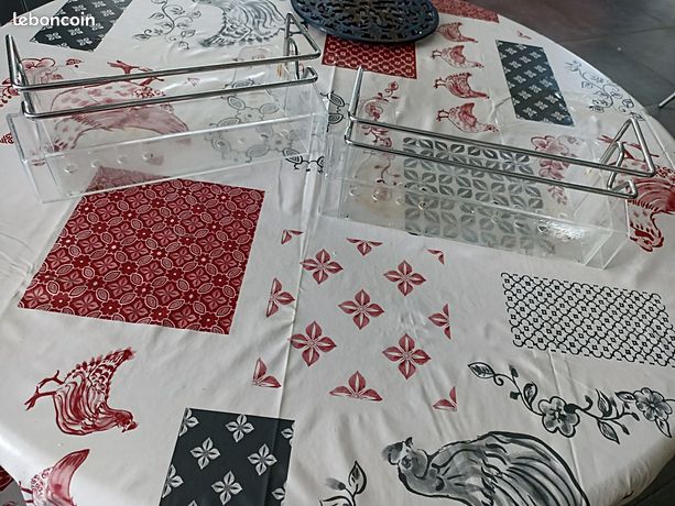 Etagère Intèrieure balconnet fourni avec 2 tiges chromées de portes pour réfrigérateur congélateur beko 2 portes 2 tiroirs bas prix négociable