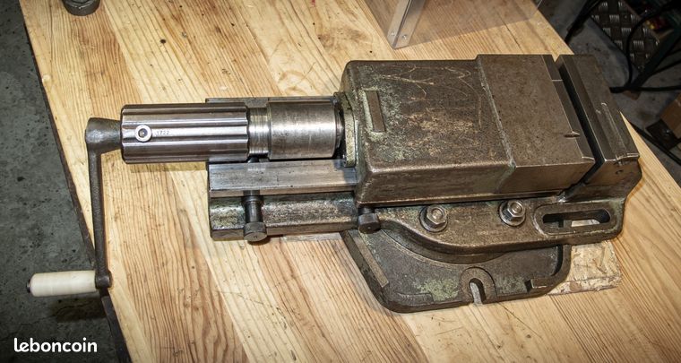 Etau hydraulique de fraiseuse Arno 125