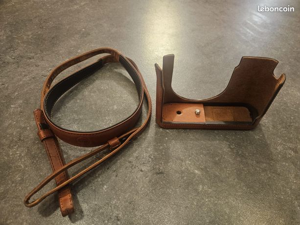 Etui demi cuir et courroie Leiqa Q3