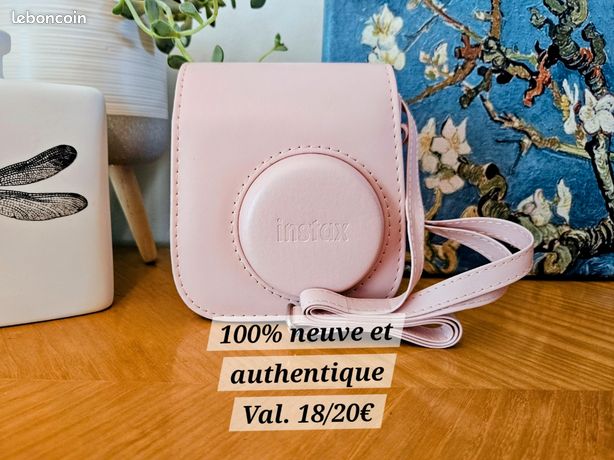 Étui Instax mini 11 ou 12. Coloris rose pastel. 100% et