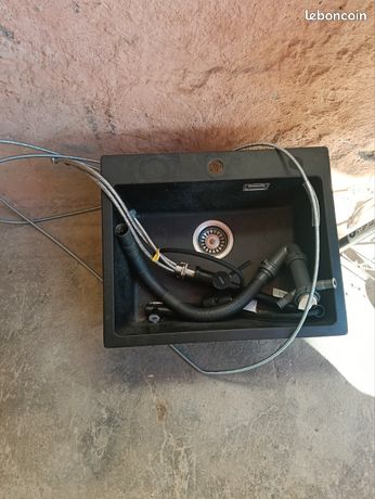 Évier de cuisine noire