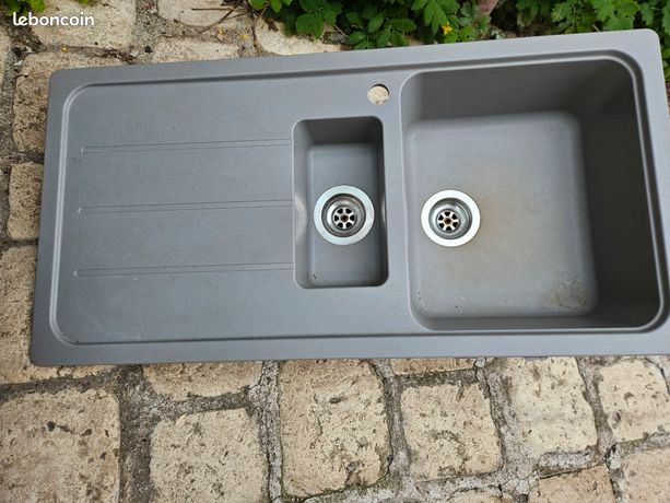 Evier double vasque moderne tres bonne etat avec accessoires évacuation