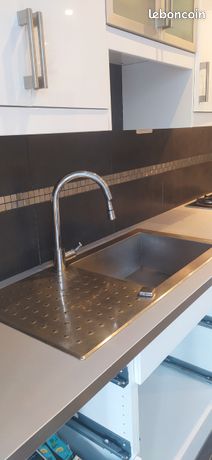 Évier inox de cuisine