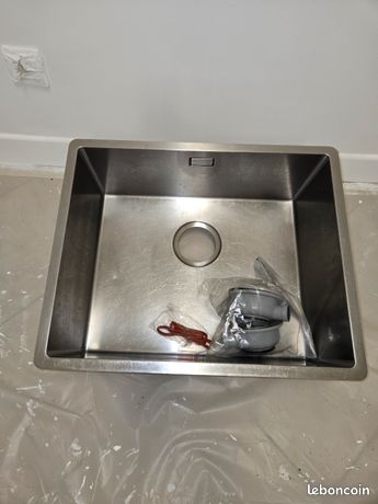 Évier inox encastrable + vidage 40