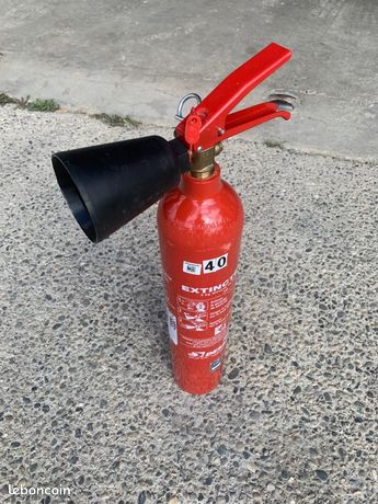 Extincteurs CO2 2 kg