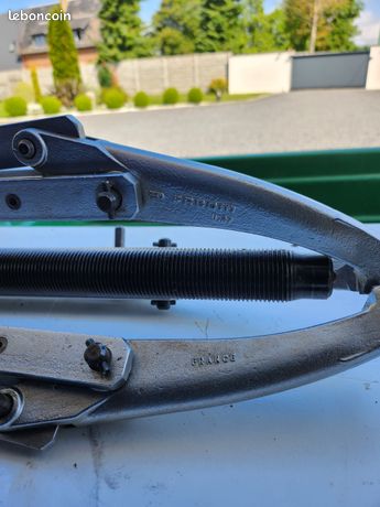 Extracteur à griffes Facom U 27