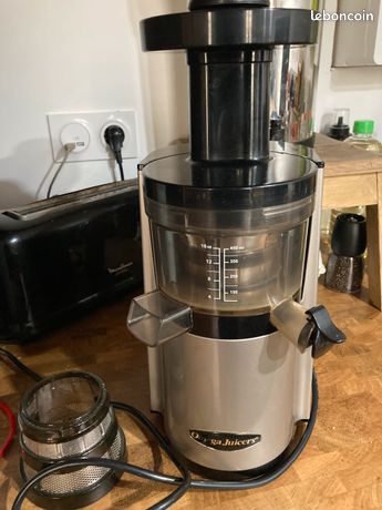 Extracteur de jus Omega VSJ843 Argenté