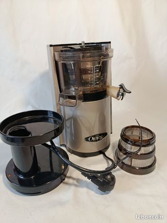 Extracteur de jus OMEGA