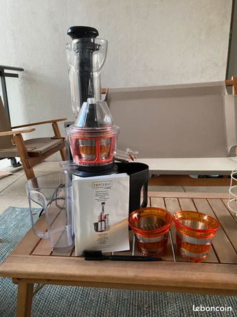 Extracteur de jus TOPC524