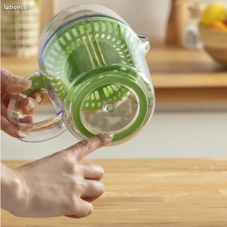 Extracteur de jus detox / Presse Agrumes (Moulinex)