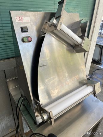 Façonneuse / laminoir de pate à pizza 40 cm + pédale de 2021