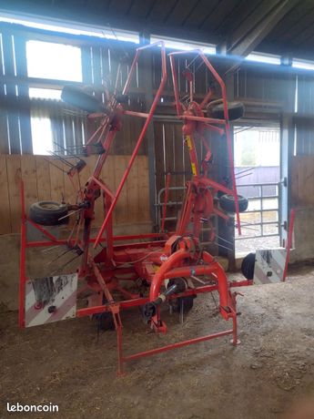Faneuse Kuhn 6401