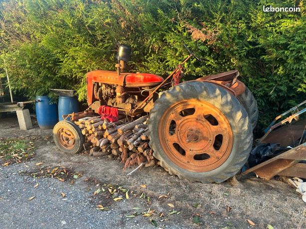 Farmall 235