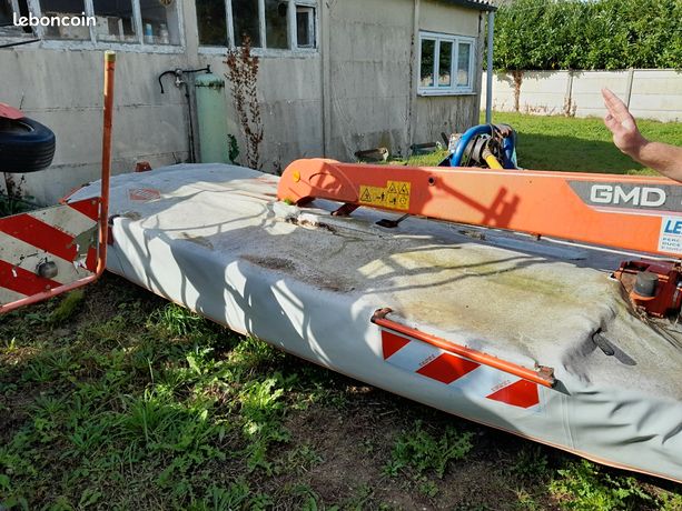 Faucheuse Kuhn GMD 4011