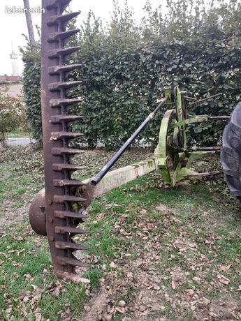 Faucheuse pour haie