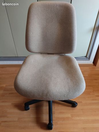 Fauteuil de bureau à roulettes