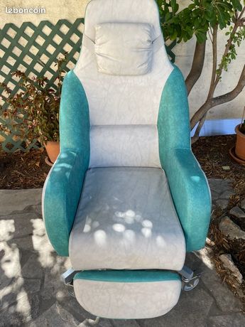 FAUTEUIL DE REPOS MANUEL Forme Coquille