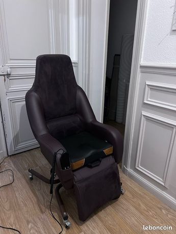Fauteuil électrique coquille