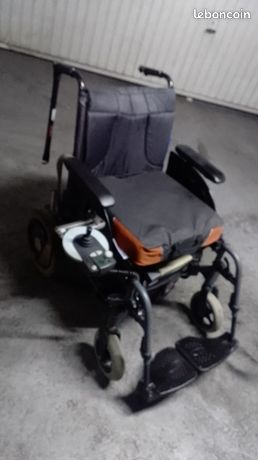 Fauteuil électrique pliable