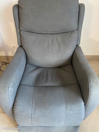 Fauteuil électrique releveur deux moteurs