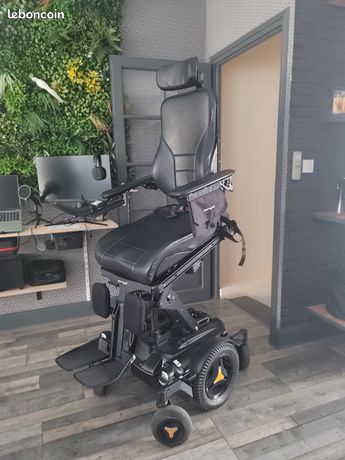 Fauteuil Permobil M3 lift et inclin