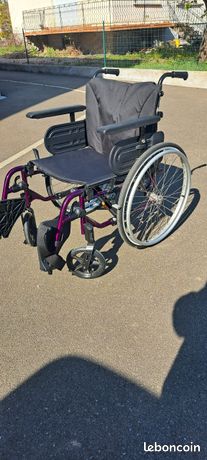 Fauteuil roulant grande taille