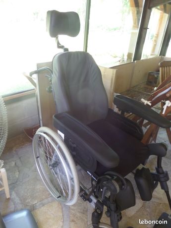 Fauteuil roulant INVACARE REA AZALEA