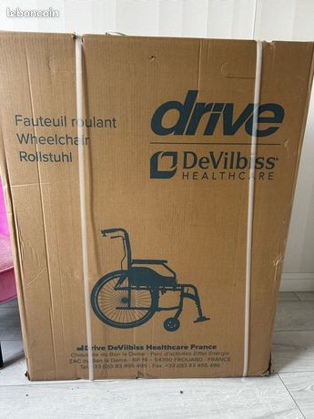 Fauteuil roulant Neuf jamais déballé