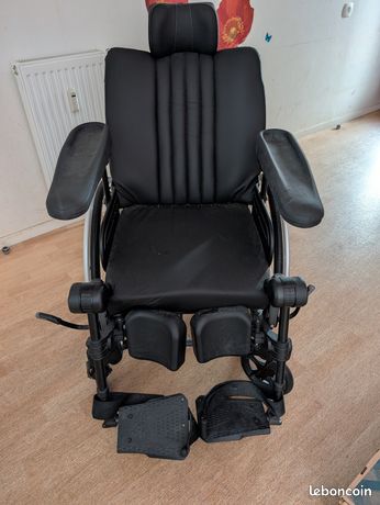 Fauteuil roulant