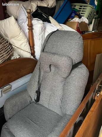 Fauteuil médicalisé
