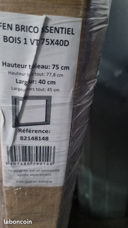 Fenêtre 75 x 40
