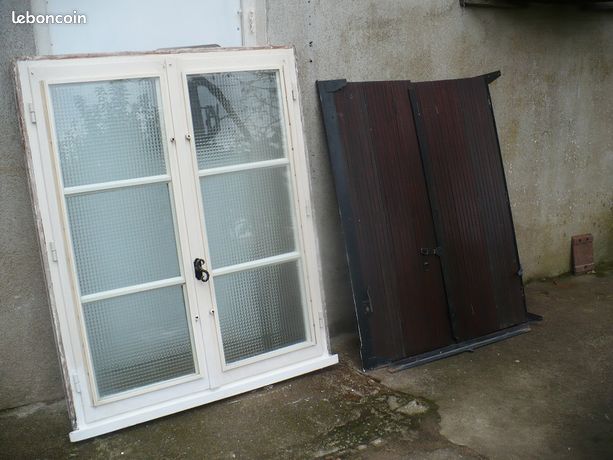 Fenêtre Huisserie bois L 1.06 H1.29m survitrage