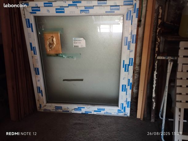 Fenêtre PVC oscillo battante