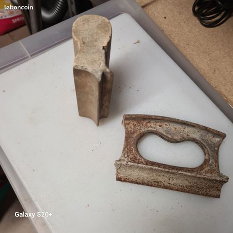 Fer à joint ou fer à marche