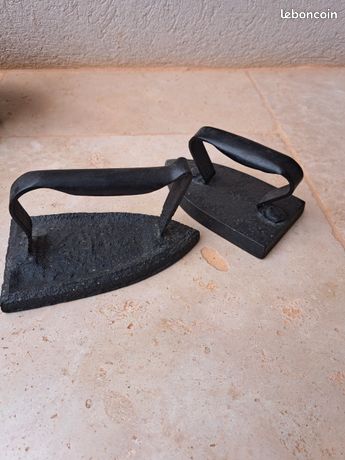 Fer à repasser ANTIQUE parfait état