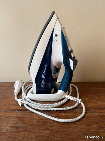 Fer à repasser Calor Ultimate Autoclean 300
