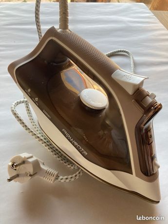 Fer à repasser Rowenta