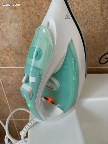 Fer à repasser silvercrest de couleur émeraude